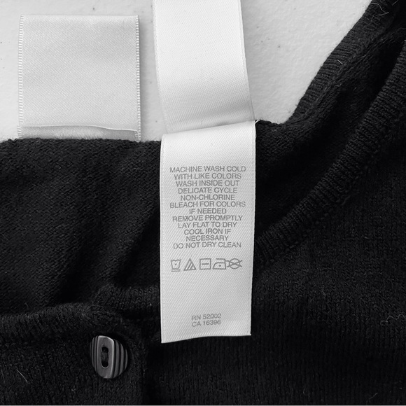 Emma James by Liz Claiborne Black cardigan- Size 1X - Picture 4 of 11